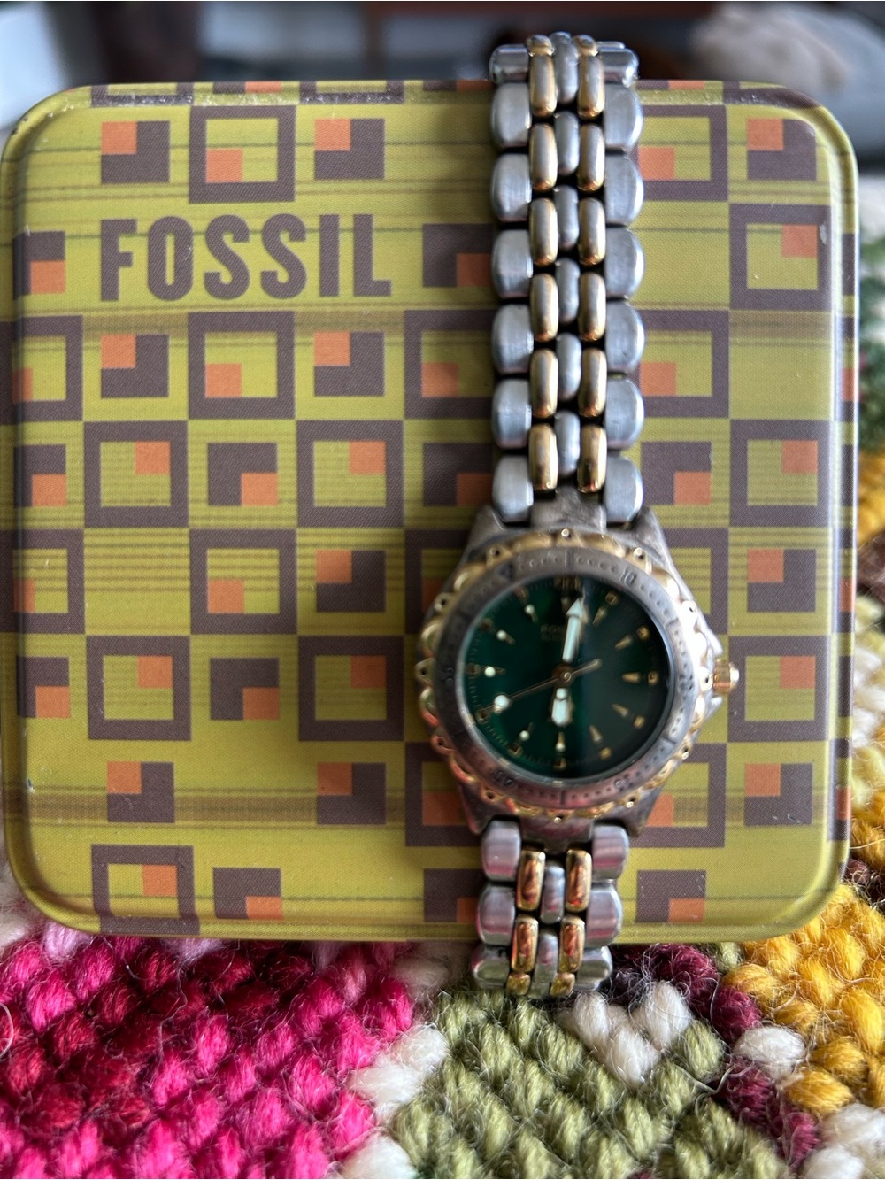 Vintage 90’s Fossil - Ladies Two-Tone Wrist Watch